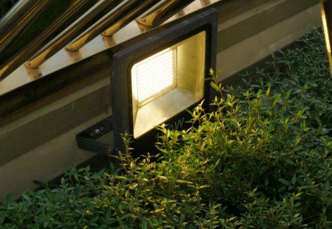 LED flood light for garden or park